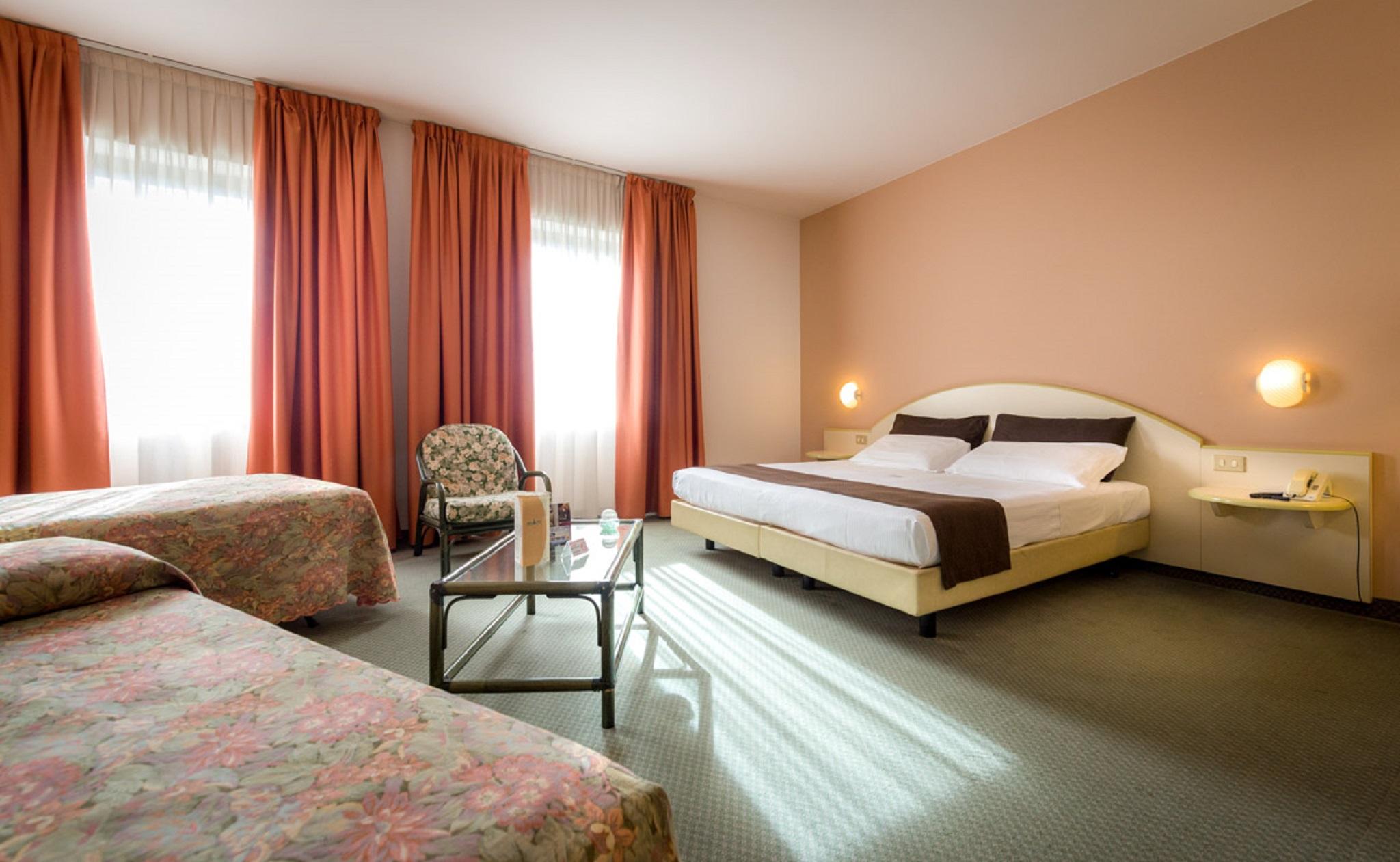 Hotel Des Alpes Rosta Eksteriør bilde