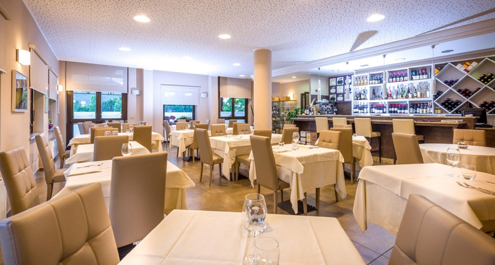 Hotel Des Alpes Rosta Eksteriør bilde