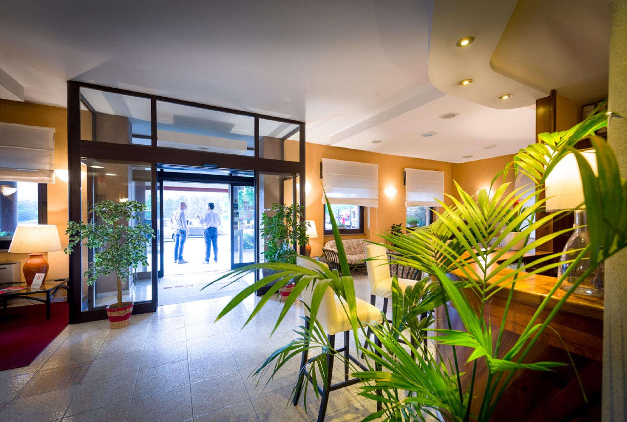 Hotel Des Alpes Rosta Eksteriør bilde