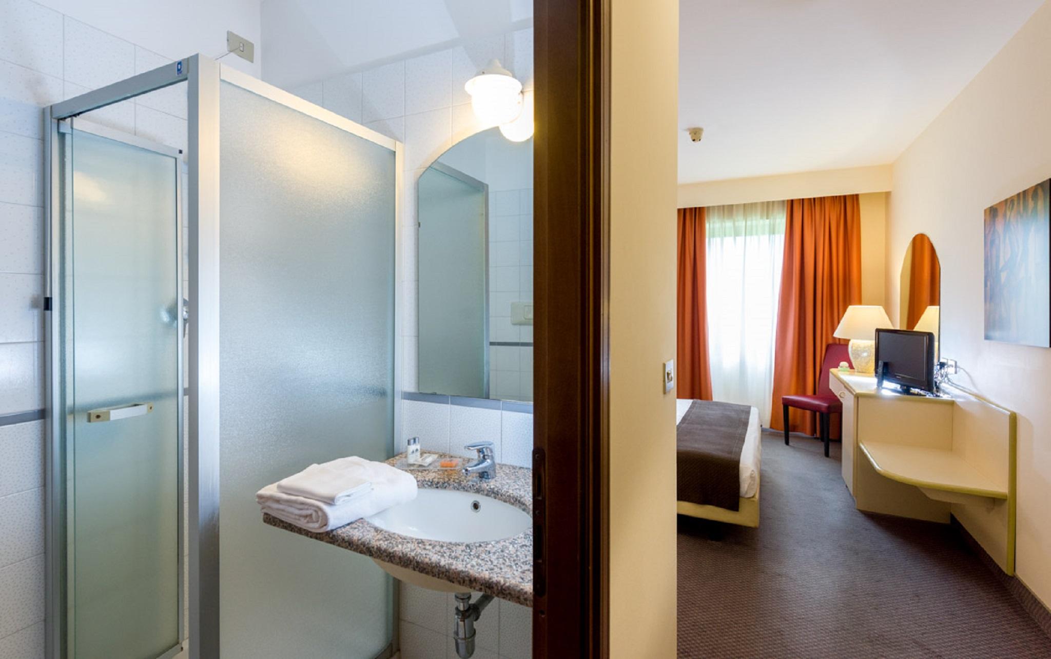 Hotel Des Alpes Rosta Eksteriør bilde